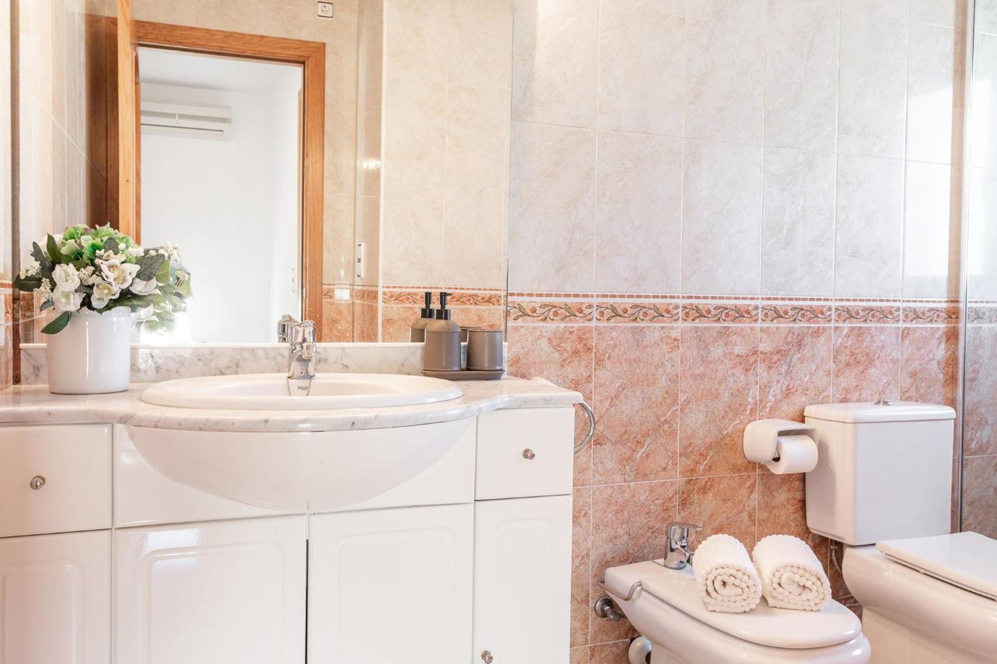 הוילה L' Escala Casa Sunset מראה חיצוני תמונה